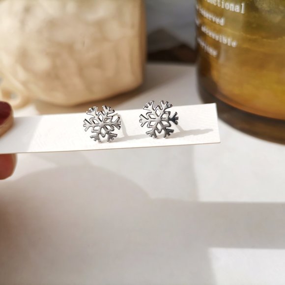 💙Snowflakes ❄️  Stud Earrings Gold&Silver - Picture 6 of 14